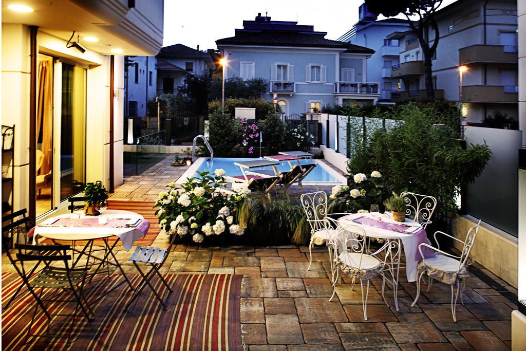 D-Place Hotel & Suite ริชโชเน ภายนอก รูปภาพ