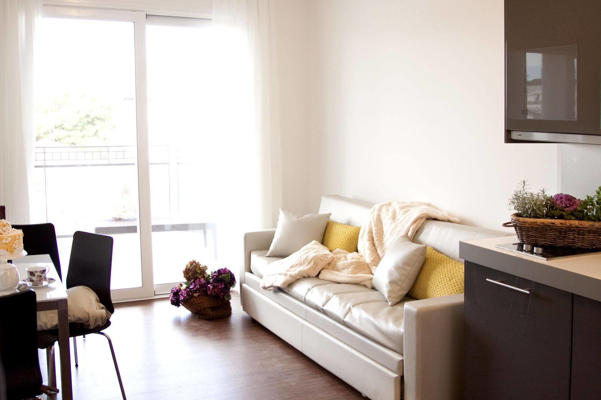 D-Place Hotel & Suite ริชโชเน ภายนอก รูปภาพ